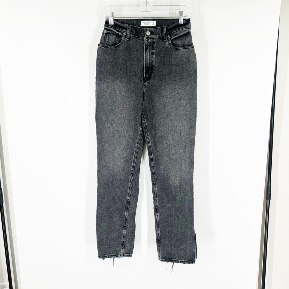 Abercrombie & Fitch Curve Love The ‘90s Straight Jeans Ultra High Rise Slits